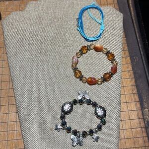 3 Multicolor Bracelets w 2 Elastic Stretch Beaded 1 Woven Slide EUC Approx 6”